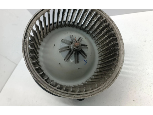 Вентилятор печки    MF0160700260, 0130111191   Mitsubishi Space Star