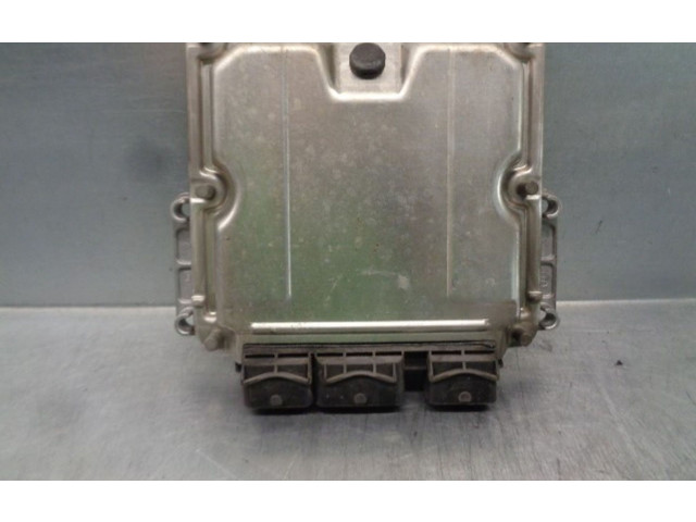 Блок управления двигателя 9647474680, 0281011133 Lancia Phedra