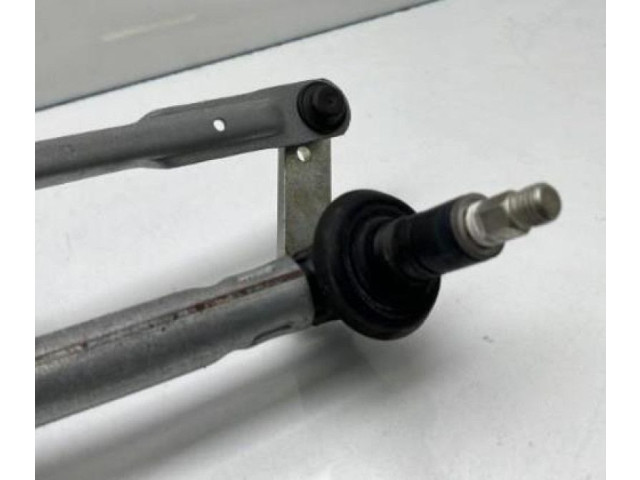 Моторчик дворников     BMW X3 E83