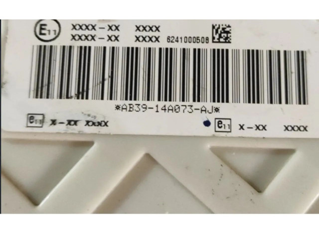 Блок предохранителей AB39-14A073-AJ, 523411F03 Ford Ranger