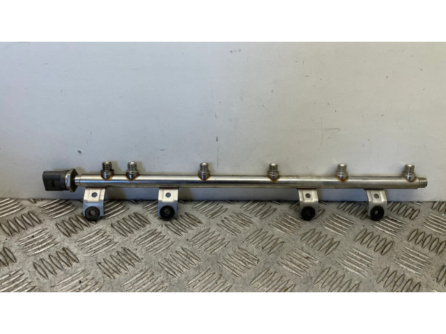 Vstřikovací lišta 7576779 BMW 3 E92 E93 pro benzínový motor 3.0