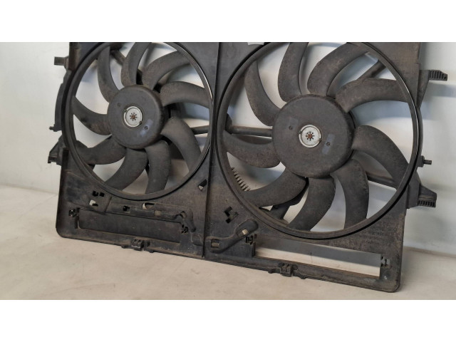 Вентилятор радиатора 8K0121003AD Audi A7 S7 4G