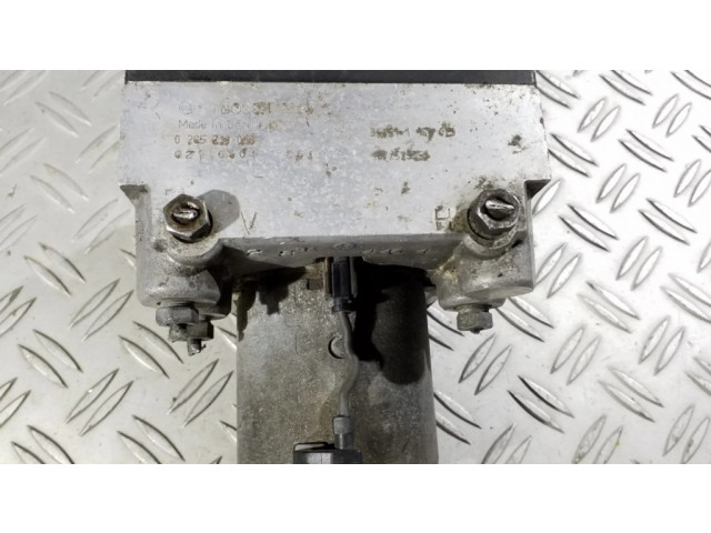 Jednotka ABS 0265213010, 34511164025 BMW 5 E34 1993