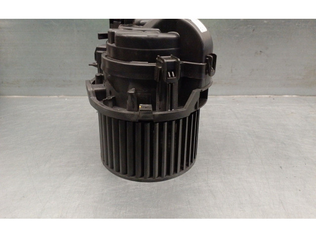 Вентилятор печки 272109977R, T586925 Dacia Jogger