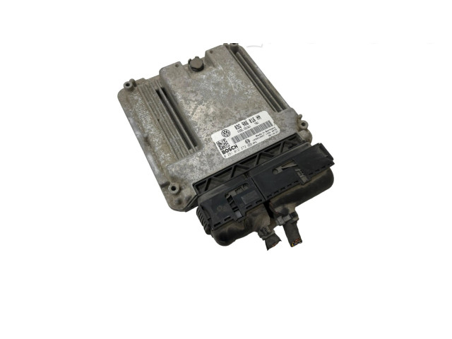 Řídící jednotka 03G906016HN, 1039S10847   Volkswagen Caddy 2006