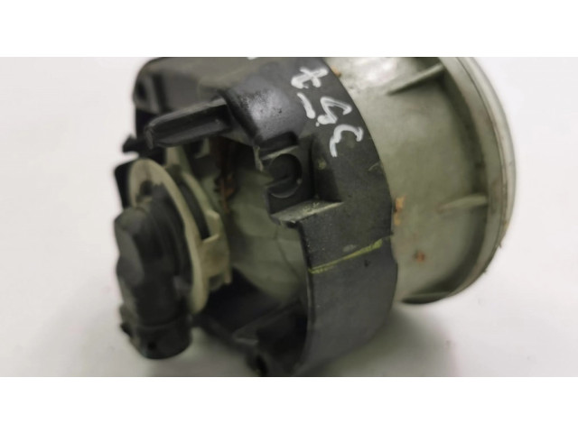 Передняя противотуманная фара