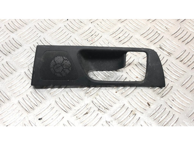 Задняя отделка громкоговорителя