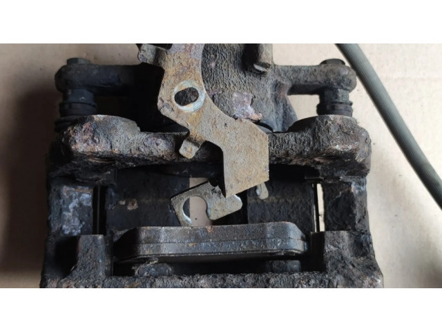 Передний суппорт