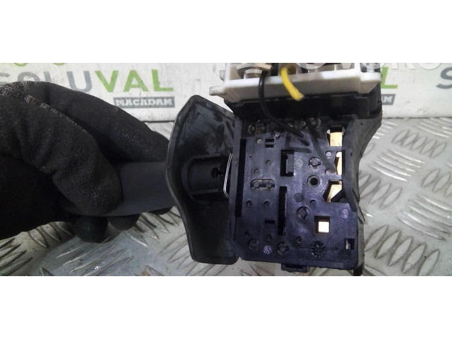 Ручка стеклоочистителей 6001551355   Dacia Logan I