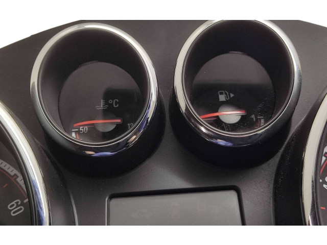 Панель приборов 13346176   Opel Meriva B       