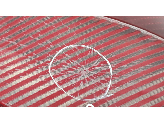 Задний фонарь ESTALADO Lancia Y 840 1996-2003 года