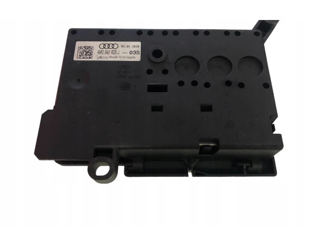 Pojistková skříňka 4M0941828J Audi Q7 4M 2019
