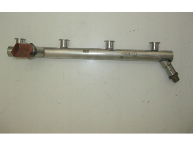 Vstřikovací lišta 057130090AC Audi A8 S8 D4 4H CTE002626