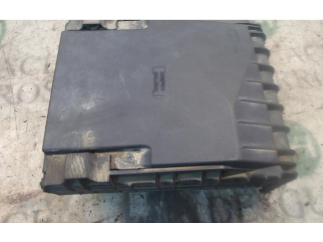 Pojistková skříňka Řídící jednotka BSM 000937125 Seat Altea 2008