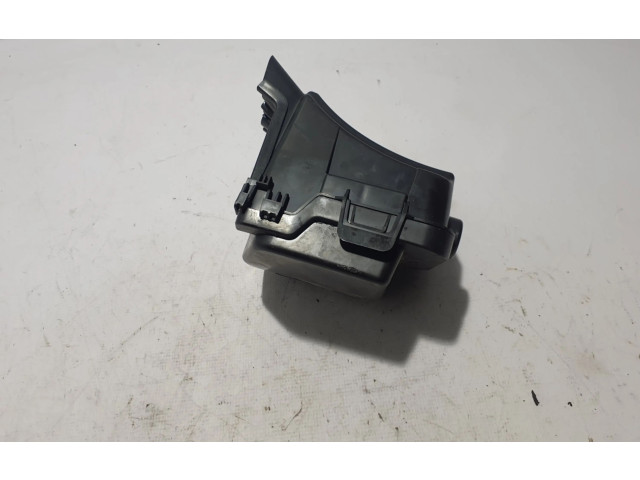 Блок предохранителей 243803298R Renault Arkana