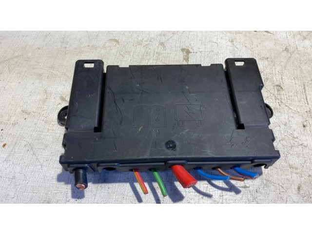 Узел подключения плюсовых проводов