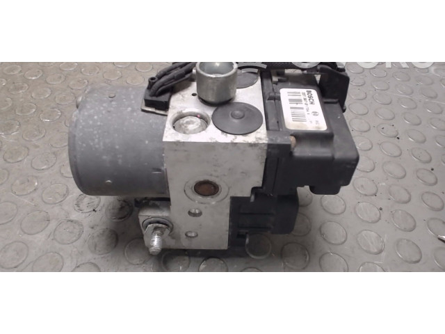 Блок АБС 227387017044, 05530139   Opel  Meriva A  2003 - 2010 года