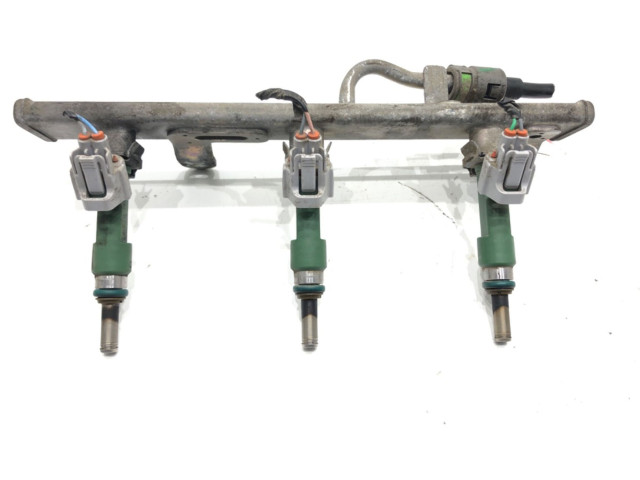 Топливная рампа 175204021R   Renault Clio V  