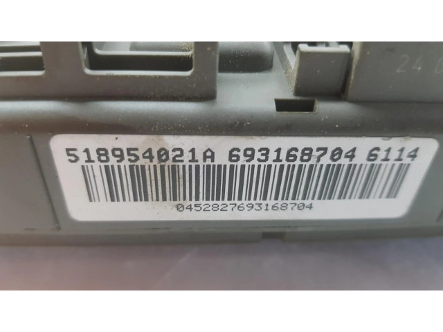 Pojistková skříňka 61146931687, 6931687 BMW X6 E71 2010