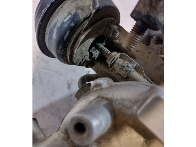 Turbodmychadlo Турбина 028145702N   Volkswagen Caddy   