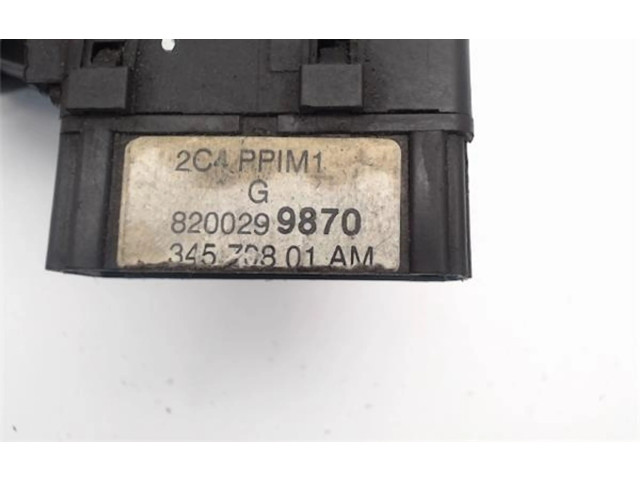 Pojistková skříňka Ручка стеклоочистителей 8200299870, 34570801AM Renault Kangoo I 2003