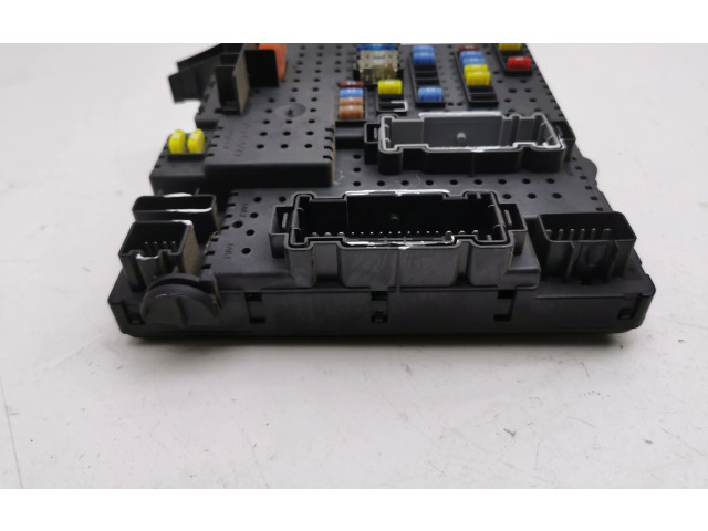Блок предохранителей 30728512, 05W242   Volvo XC90    