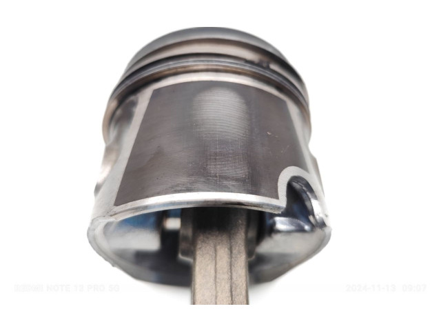 Píst AVB Volkswagen PASSAT B5.5 AVB