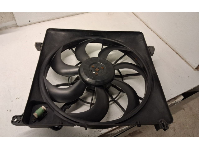 Вентилятор радиатора     253802P000    KIA Sorento 