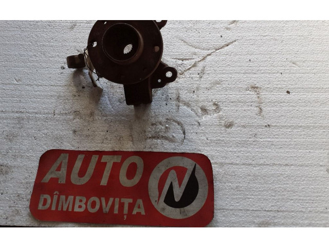 Комплект радиатора 171REN28   Renault  Clio III  2005 - 2012 года