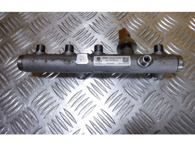 Топливная рампа 059130089AH   Volkswagen Phaeton  