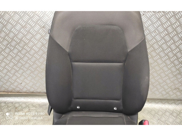 Подушка безопасности в сиденье Renault Clio V