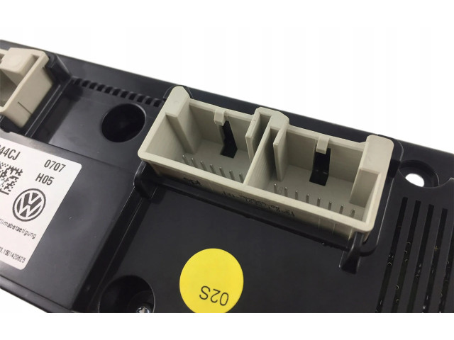 Блок управления климат-контролем 3AA907044CJ Volkswagen PASSAT B7