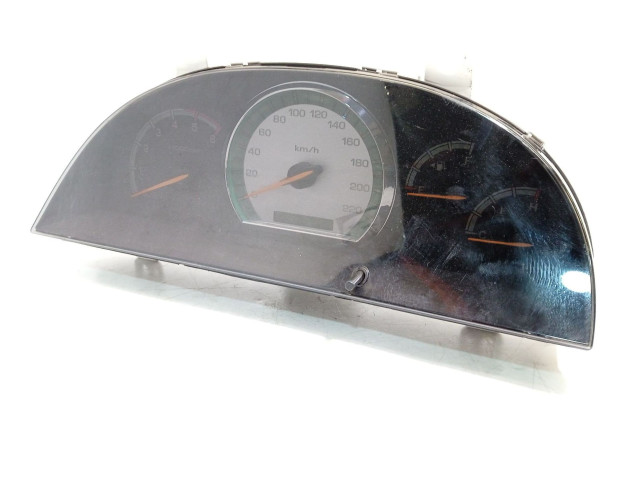 Панель приборов 8022008B00 SsangYong Rexton