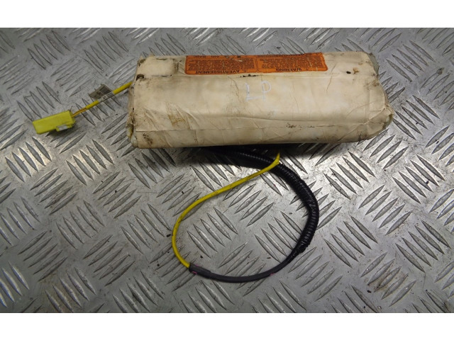 Подушка безопасности водителя Mazda 323