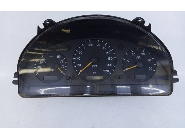 Přístrojová deska  Mercedes-Benz ML W163 2001 A1635403011, E3-A1-3-7  