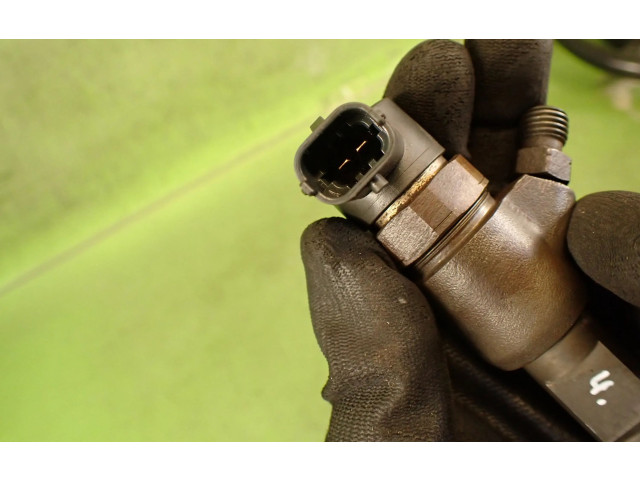 Vstřikovač 0445110083 Fiat Punto (199)