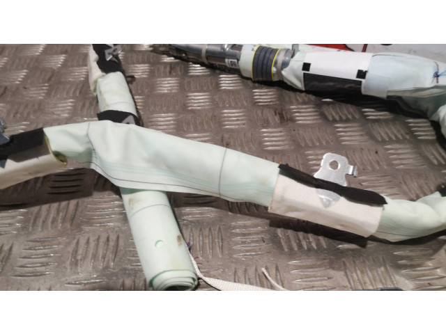 Боковая подушка безопасности 06700386530, 16021C485 Maserati Levante