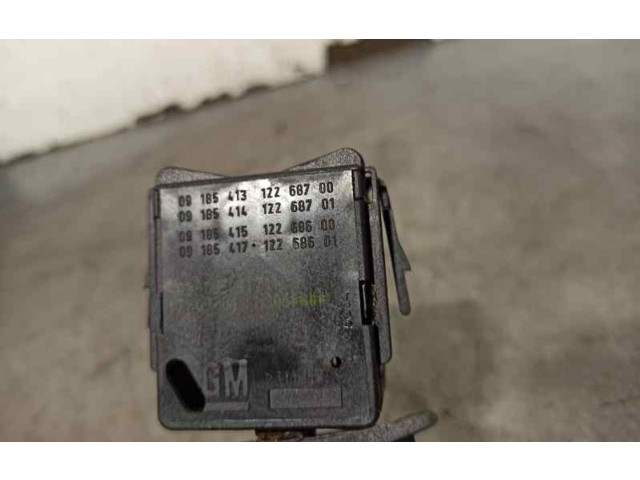 Ручка стеклоочистителей 09185417   Opel Meriva A