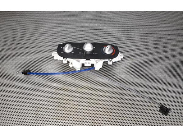 Блок управления климат-контролем    Renault Twingo II