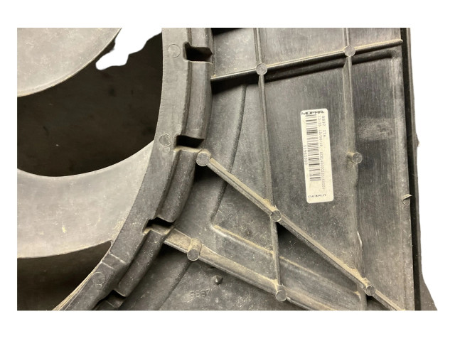 Электрический вентилятор радиаторов    52009102, 8E4500000   Jeep Renegade