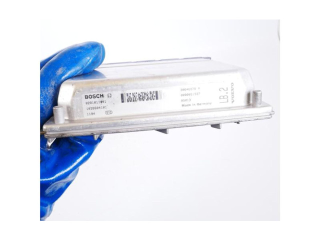 Блок управления двигателя 0281011441   Volvo XC90