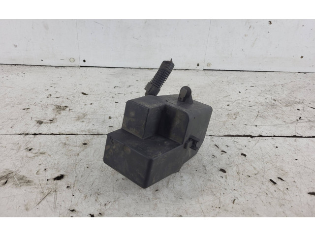 Блок предохранителей  1J0941391C   Volkswagen Golf IV    