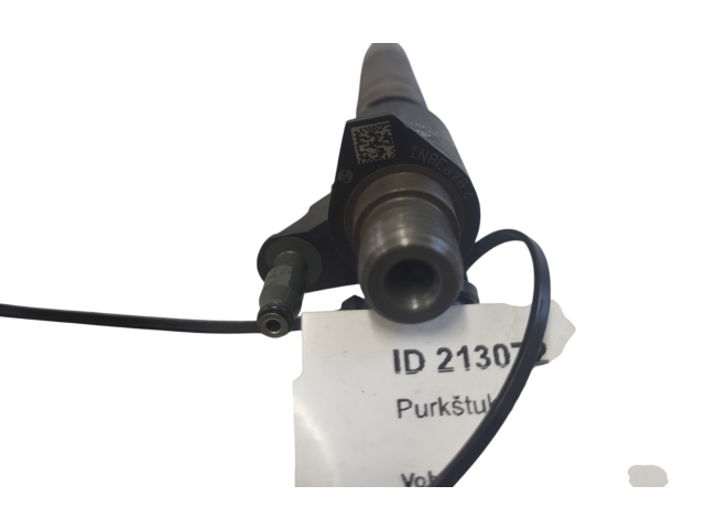 Форсунка 31272767, 844514098700    Volvo V70   