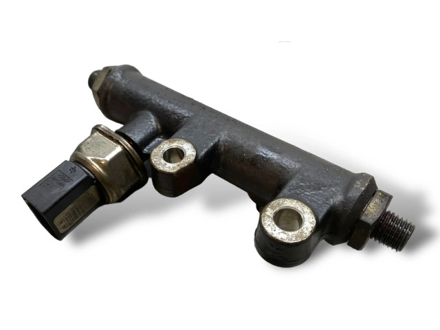 Топливная рампа 4R8Q9C066AE, 5WS40128 Jaguar S-Type 2.7 для двигателя AJD