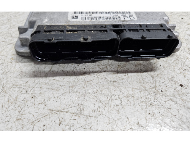 Панель приборов 0281010268, 24417169   Opel Zafira A       