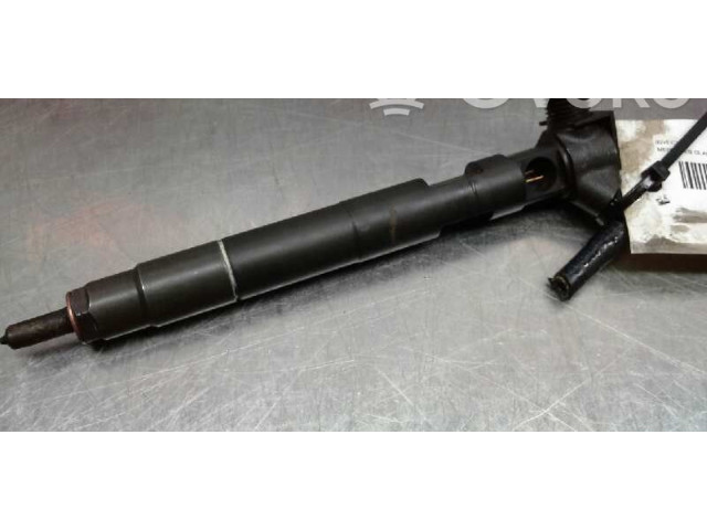 Vstřikovač Mercedes-Benz A W176 OM651901