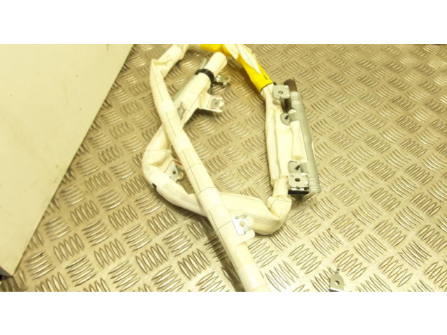 Боковая подушка безопасности 621800F030   Toyota Verso