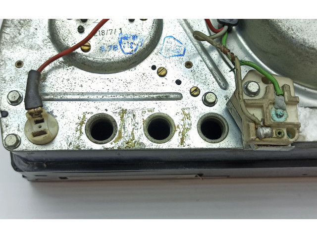 Přístrojová deska Mercedes-Benz S W116 1976 1165420101