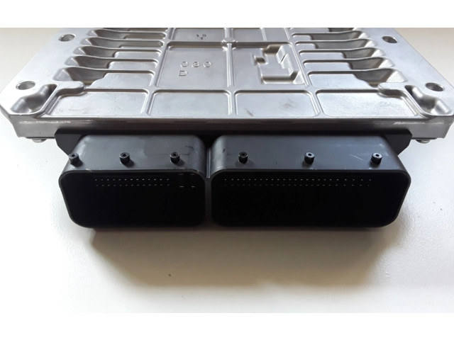 Блок управления двигателя 22611AV580, 2757002420   Subaru Forester SH