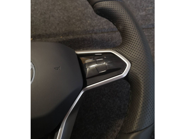 Volant Volkswagen Tiguan 2023 3130054